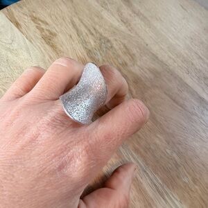 Silver  Glitter Contemporary Ring